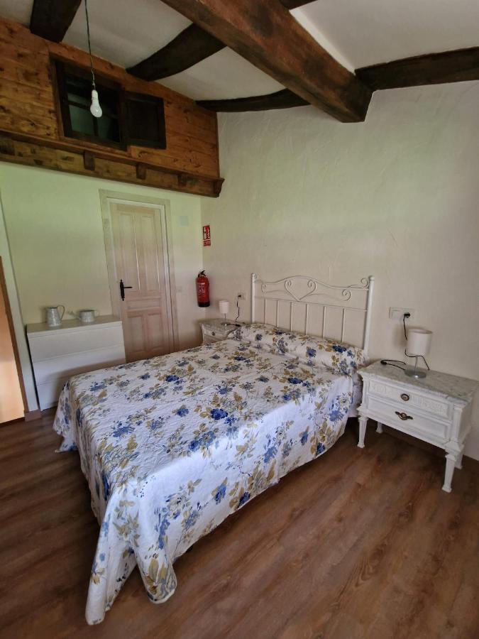 Apartamento Ism.Alb. Infiesto Εξωτερικό φωτογραφία