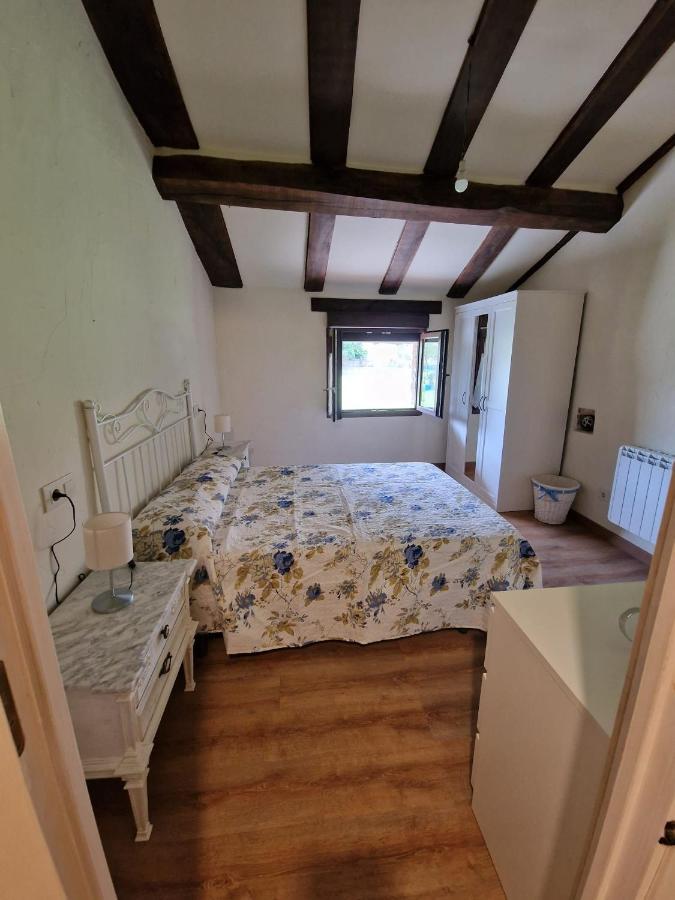 Apartamento Ism.Alb. Infiesto Εξωτερικό φωτογραφία