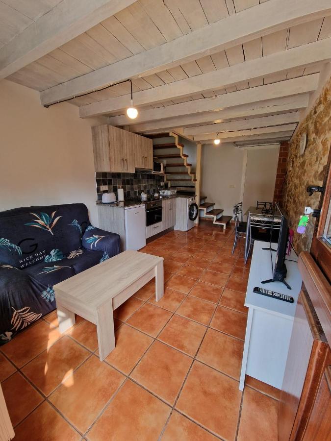 Apartamento Ism.Alb. Infiesto Εξωτερικό φωτογραφία